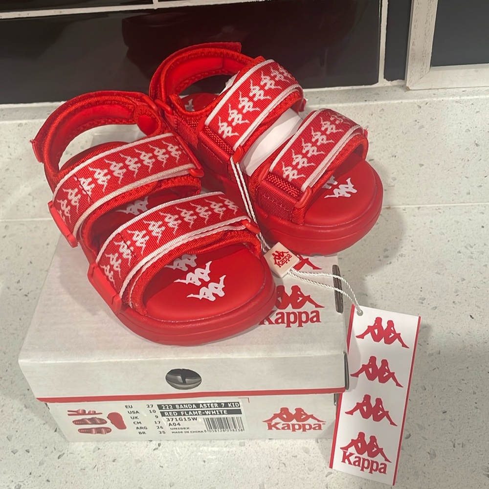 New w/box kappa slides for toddle child in size 10